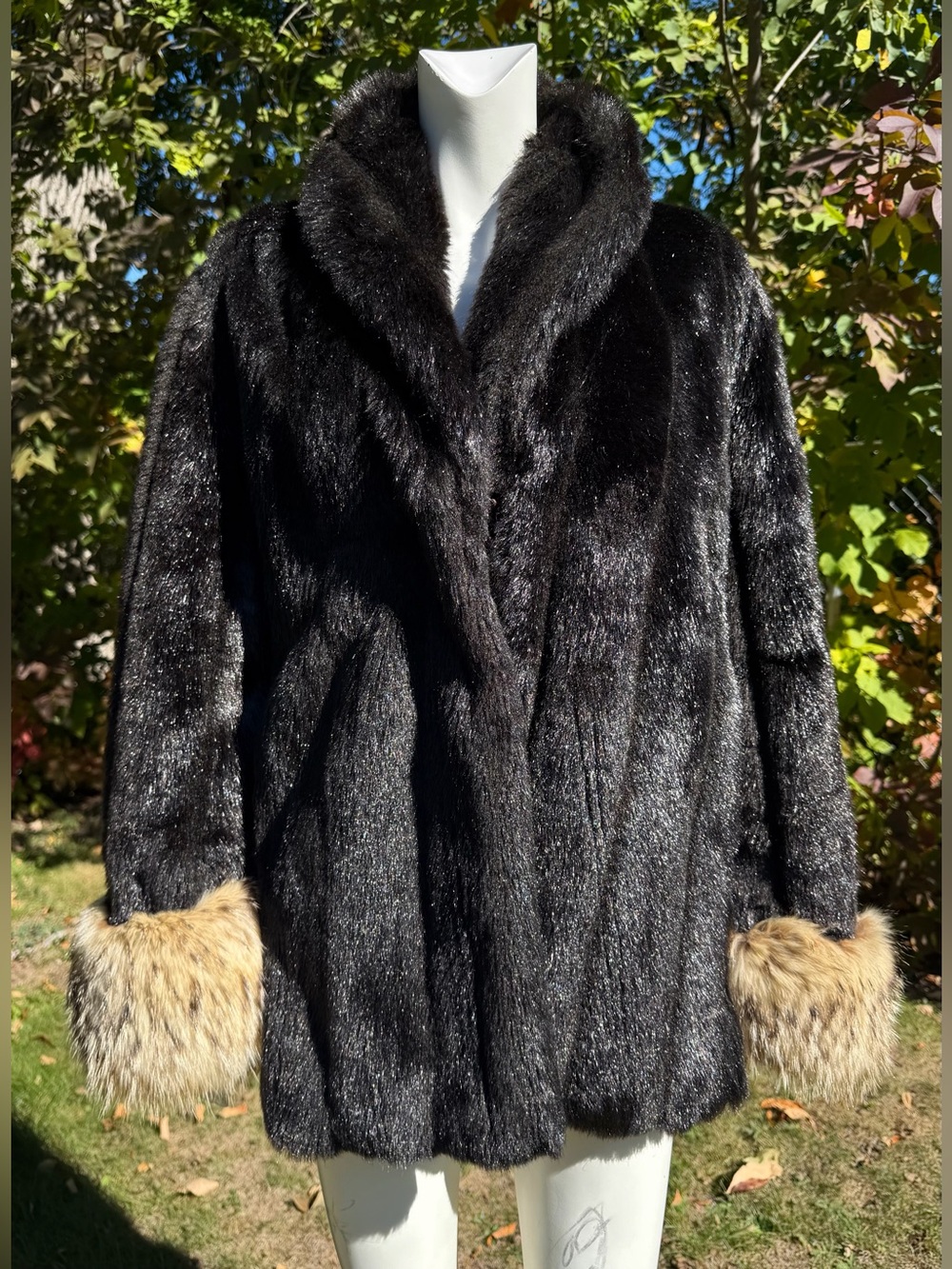 Vintage Faux Fur Coat w/ Genuine Coyote Cuffs Dark Brown Women’s 1970s 1980s